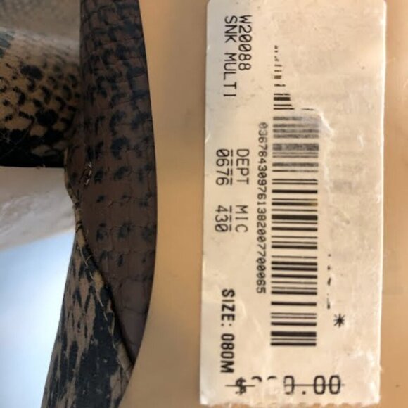 NWT COLE HAAN Grand Ambition Arietta Ankle Booties Silver Metal Trim 8 MSRP $289 - Picture 15 of 15